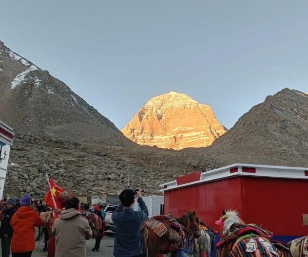 Luxury Kailash Mansarovar Tours